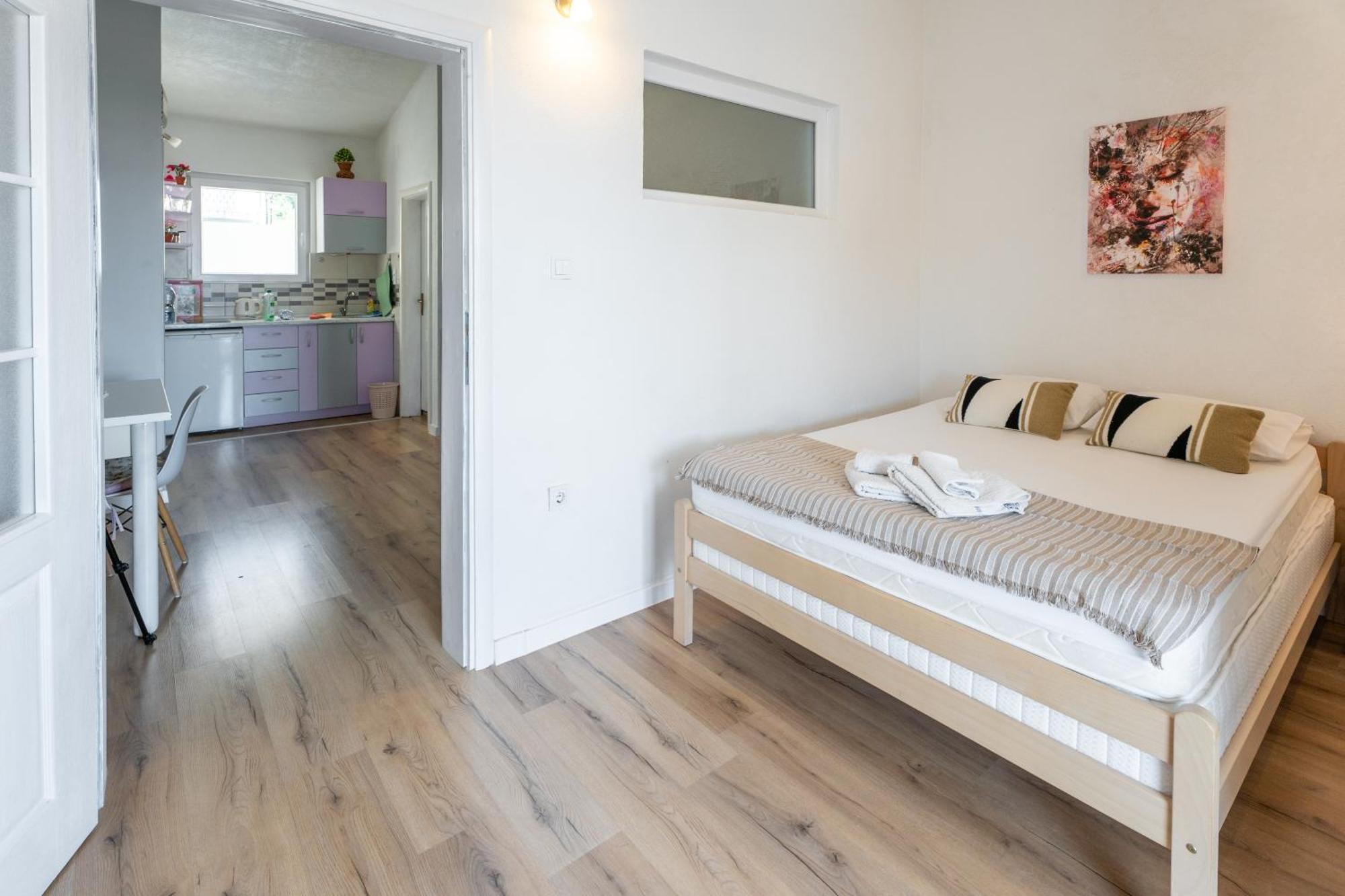 Apartments Miki Bar Kültér fotó