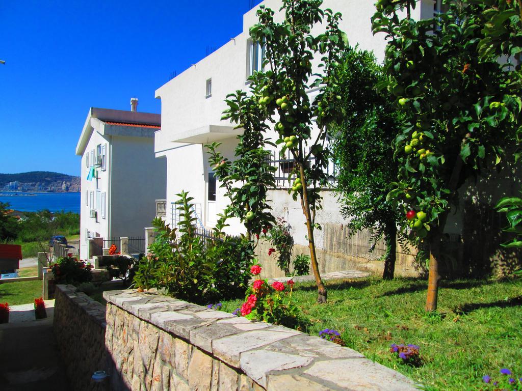 Apartments Miki Bar Kültér fotó