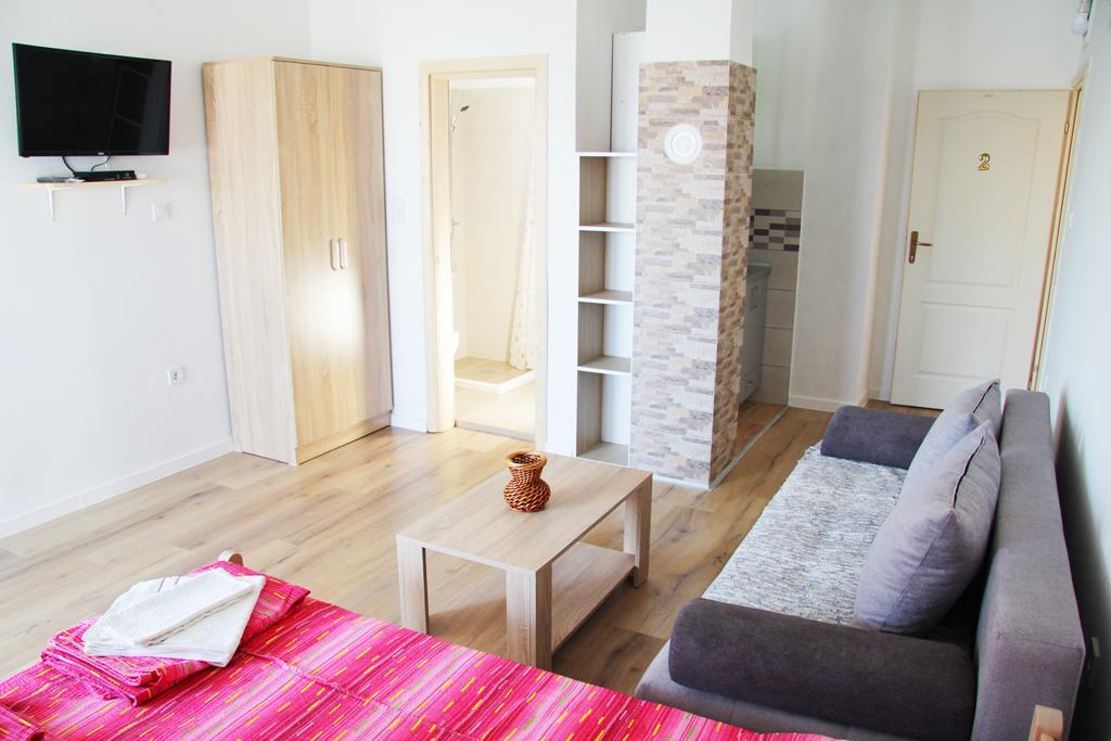 Apartments Miki Bar Kültér fotó