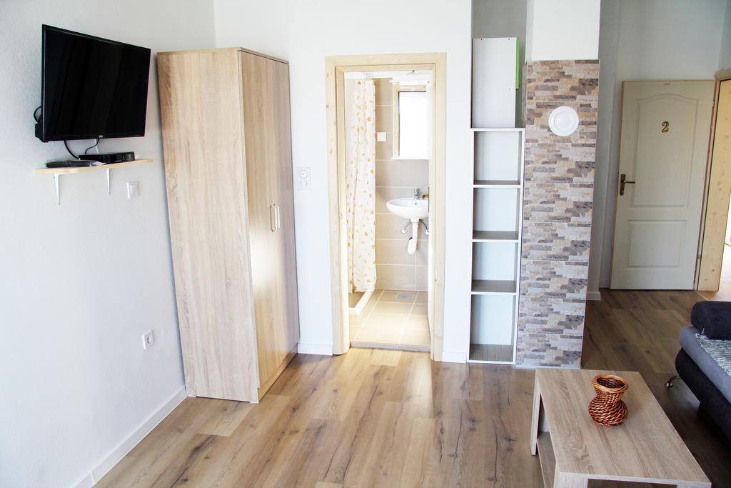 Apartments Miki Bar Kültér fotó