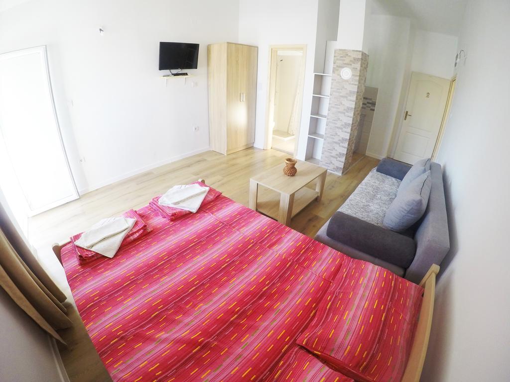 Apartments Miki Bar Kültér fotó