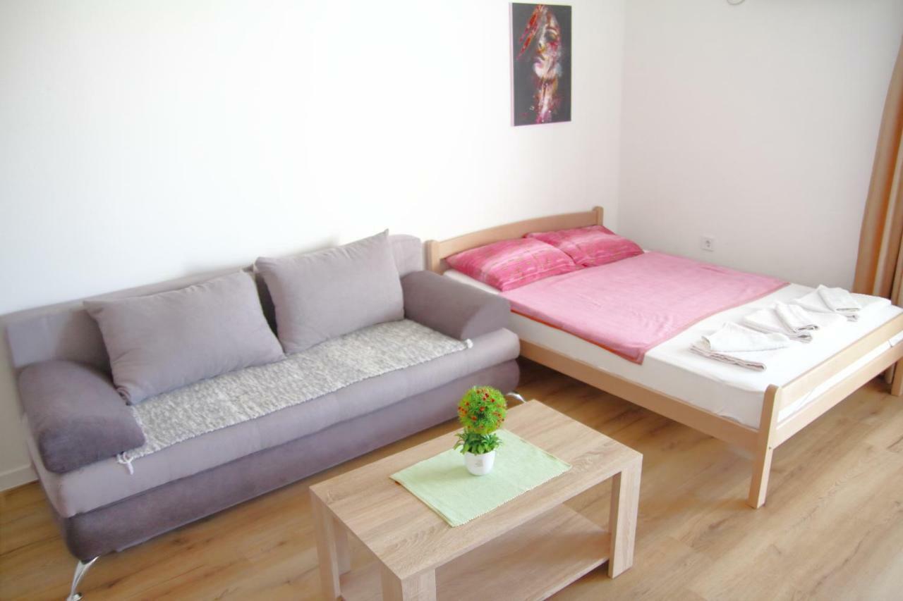 Apartments Miki Bar Kültér fotó